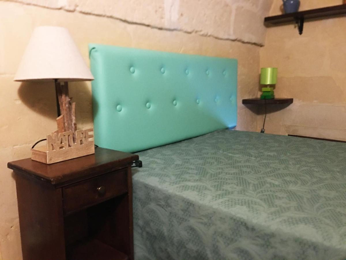 Dimora Dei Figuli Hotel Lecce Ngoại thất bức ảnh
